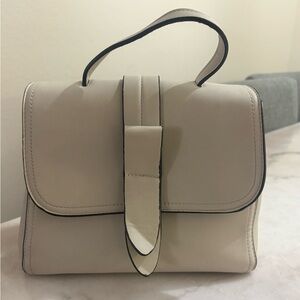 Elegant Cream Handbag